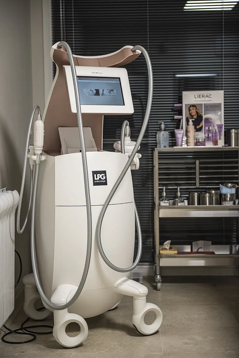 skin-line-sofia-center-interior-2